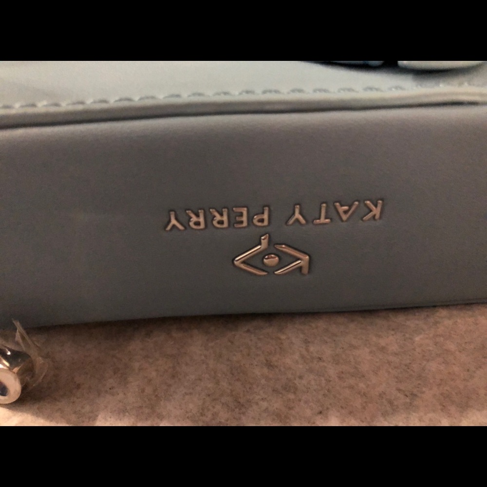 Katy Perry The Broken Heart 2 in 1 bag - Picture 3 of 6